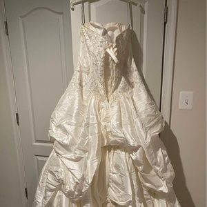 Maggie Sottero size 16 Wedding Dress